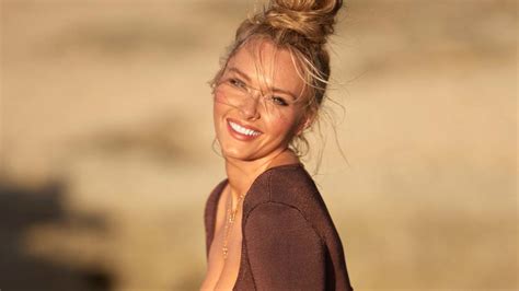 camille kostek bikini|Camille Kostek posts bikini photo from 2022 SI Swimsuit issue.